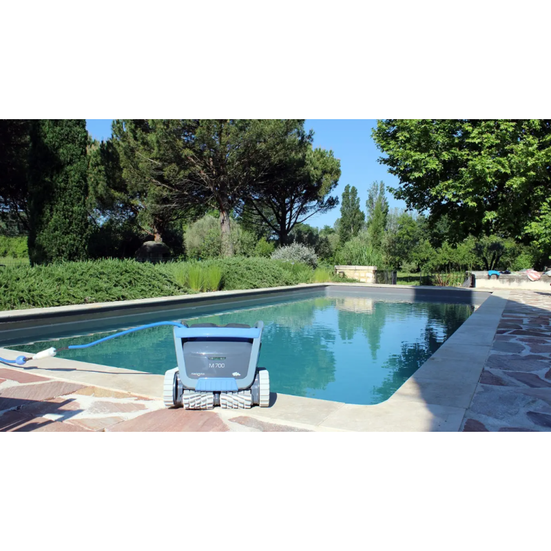 Robot de piscine Dolphin M700