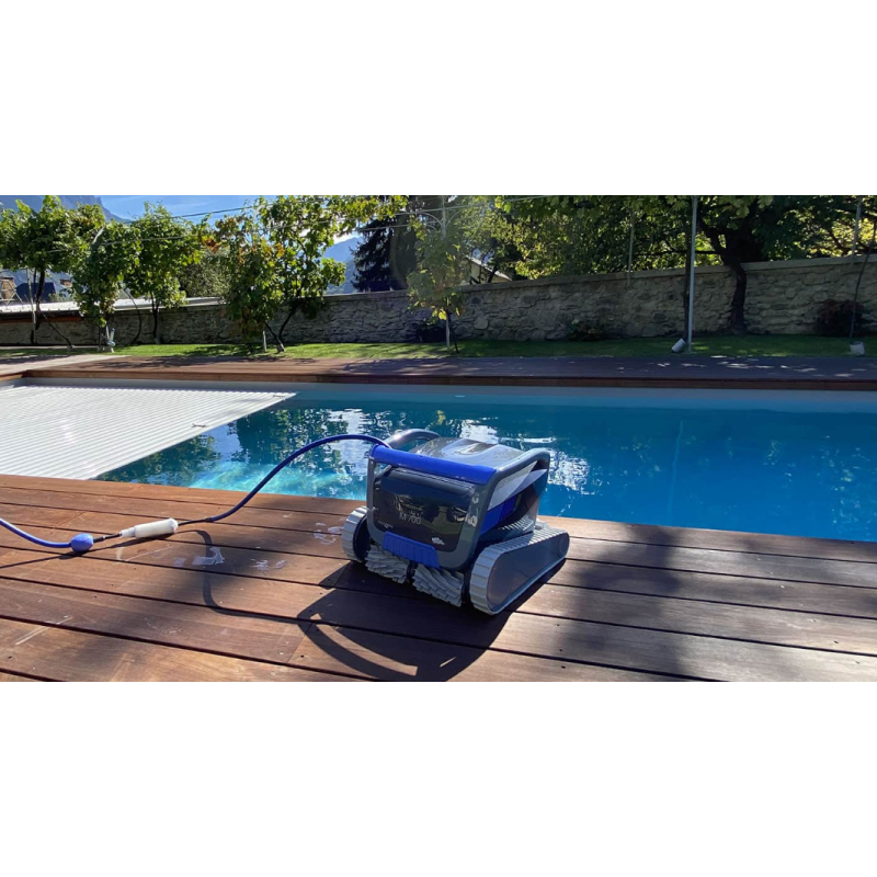 Robot de piscine Dolphin M700