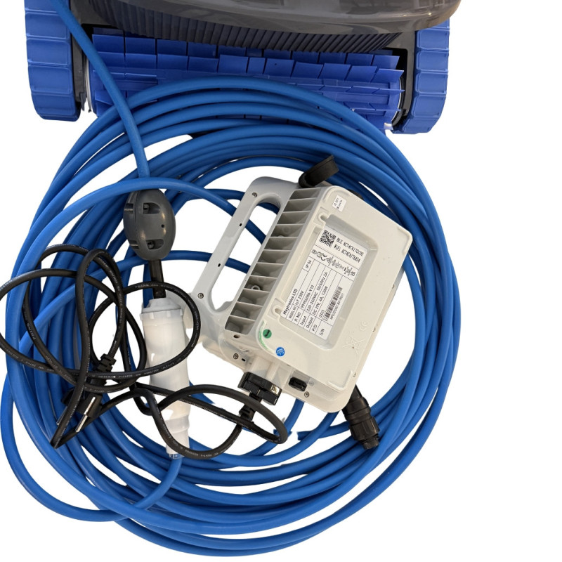 Robot de piscine Dolphin S300i RECONDITIONNÉ