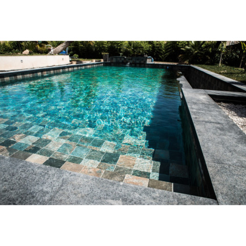 Kit construction Piscine béton (Enduite, Peinte, Carrelée), éclairage LED Couleur